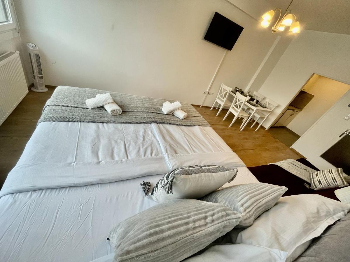 City Center Apartments Am Schwedenplatz Відень Екстер'єр фото