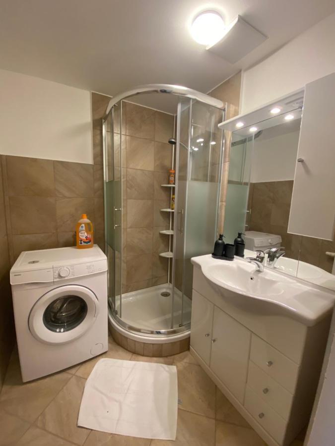 City Center Apartments Am Schwedenplatz Відень Екстер'єр фото